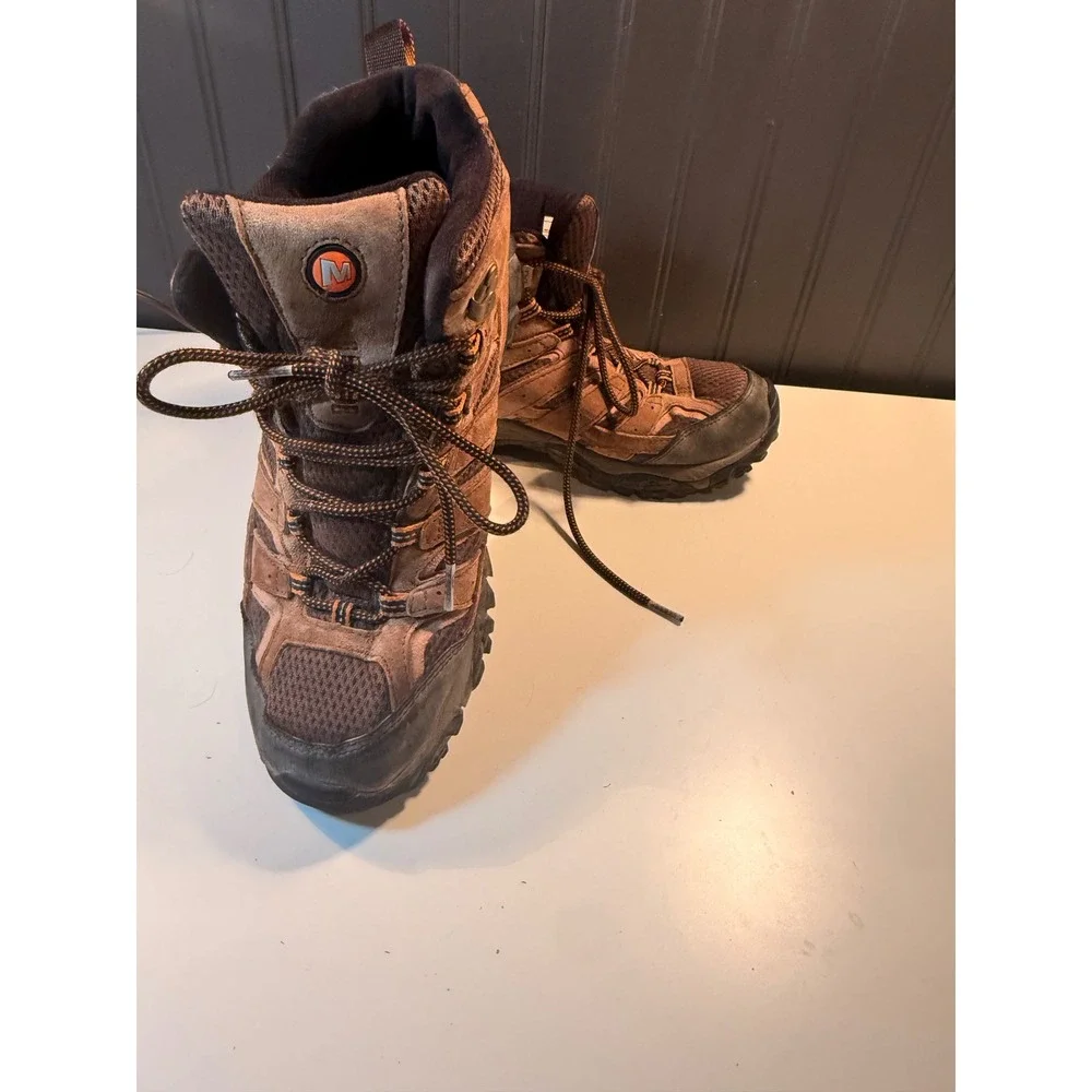 Merrell Moab Mid Hiking Boots Mens 9 Earth Brown Suede Mesh Vibram J06047